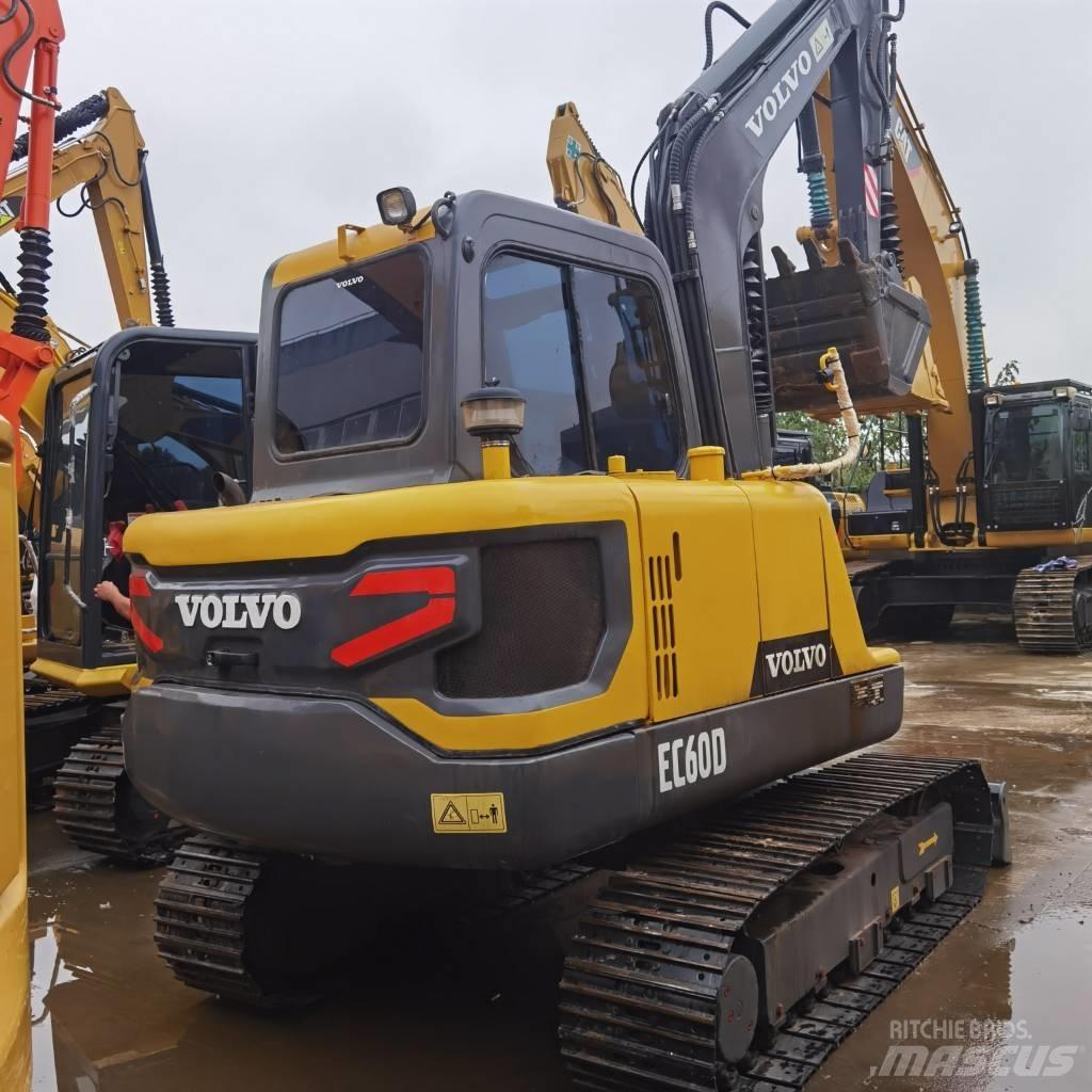 Volvo EC 60 D 小型挖土機/掘鑿機<7t(小型挖掘機)