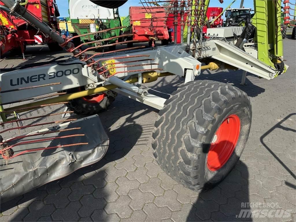 CLAAS Liner 3000 收割列行機(撒布機)