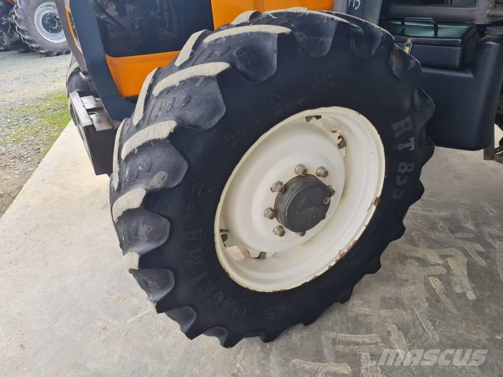 Renault Ares 550 RZ 曳引機