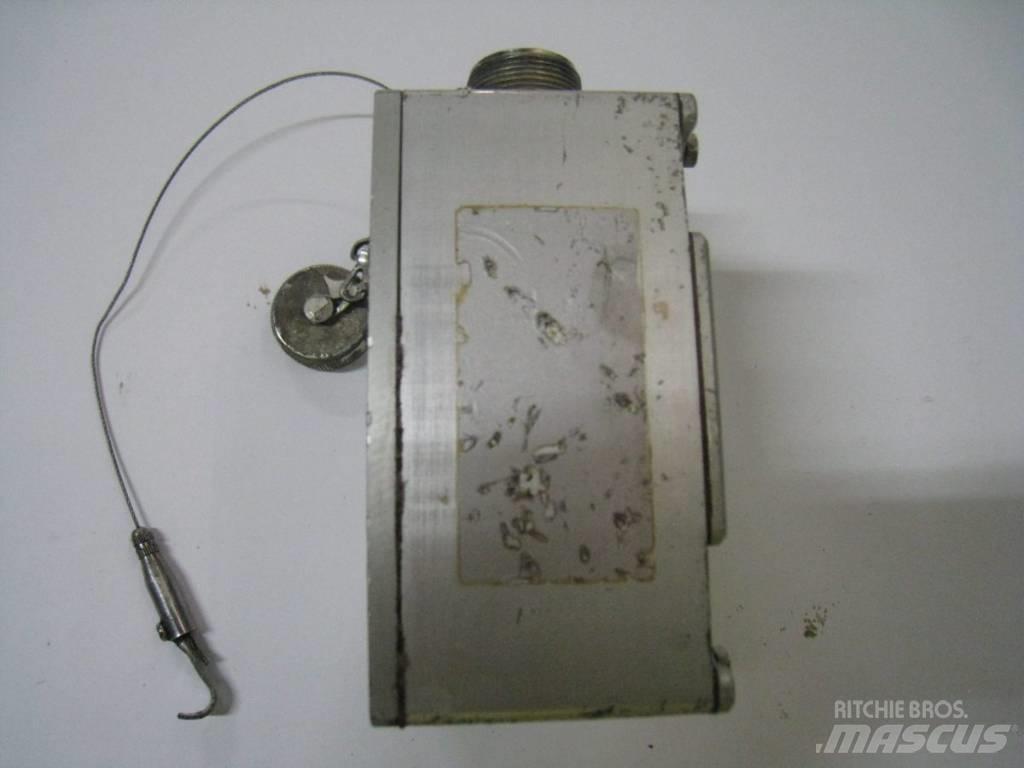 Wirtgen 2000DC 電子設備