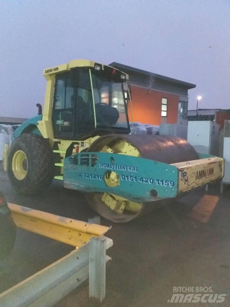 Ammann ASC 130 雙輪滾壓機