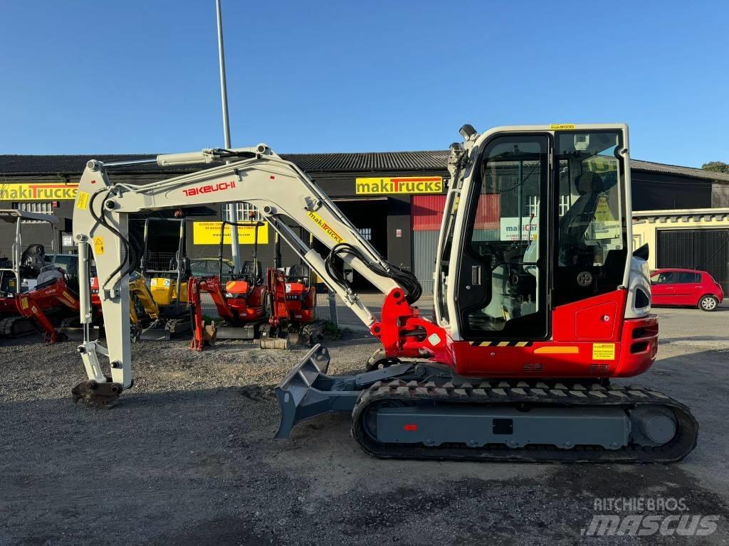 Takeuchi TB 260 小型挖土機/掘鑿機<7t(小型挖掘機)