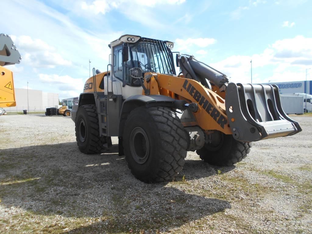 Liebherr L 580 輪胎式裝載機