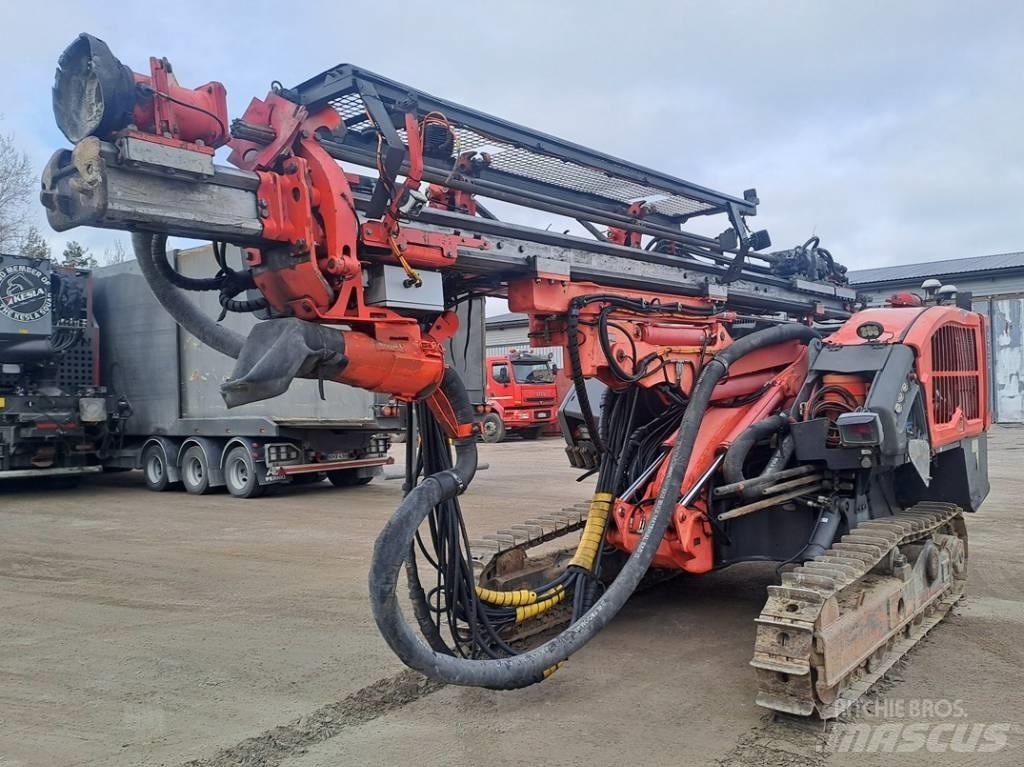 Sandvik DC 410 Ri 鑽孔機