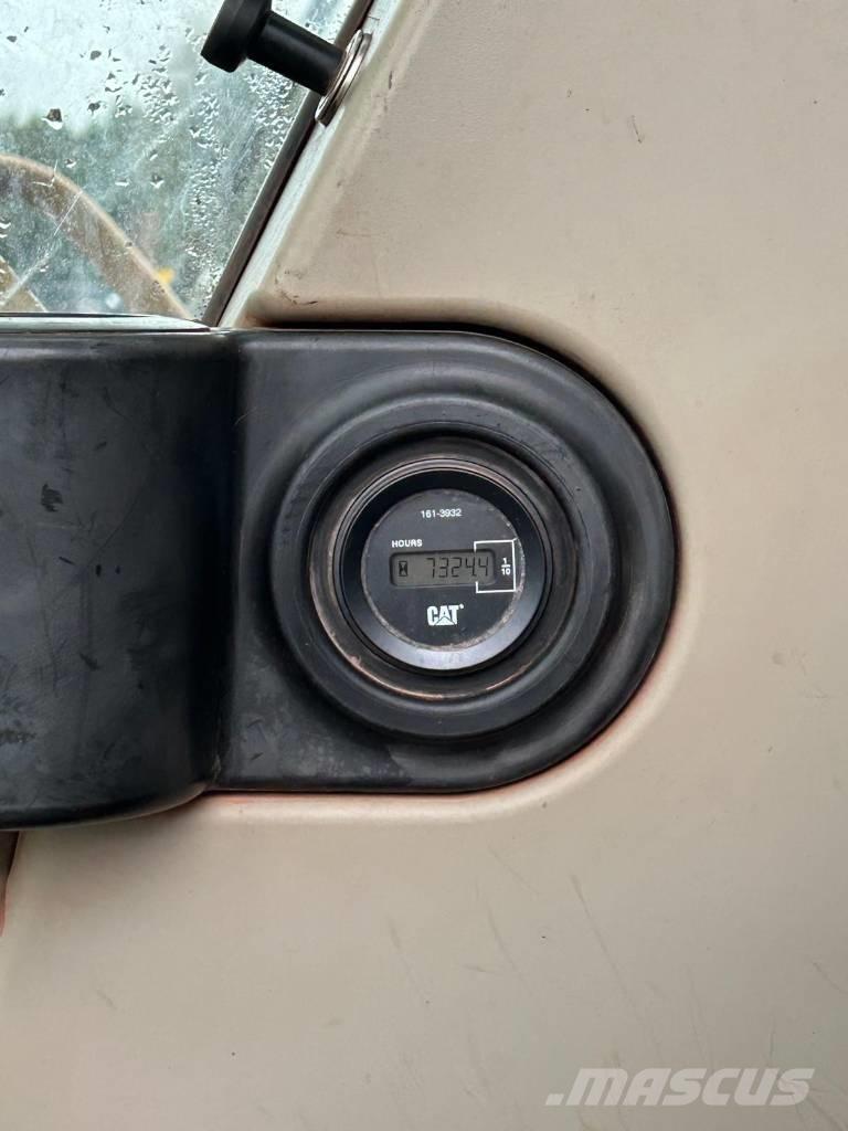 CAT 325 C LN 履帶式 挖土機/掘鑿機/挖掘機