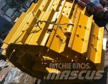 Komatsu D155A-6 履帶、鏈條和車盤