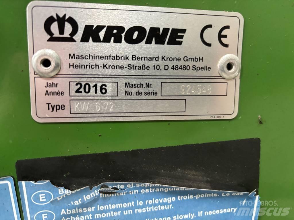 Krone KW 6.72/6 耙與翻草機