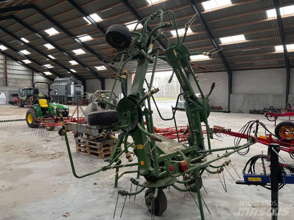 Krone KW 6.72/6 耙與翻草機