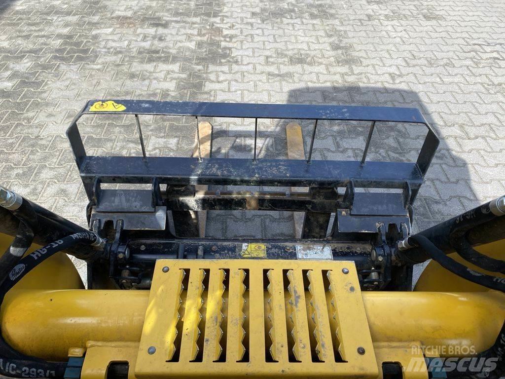 Gehl RT215 滑移轉向裝載機