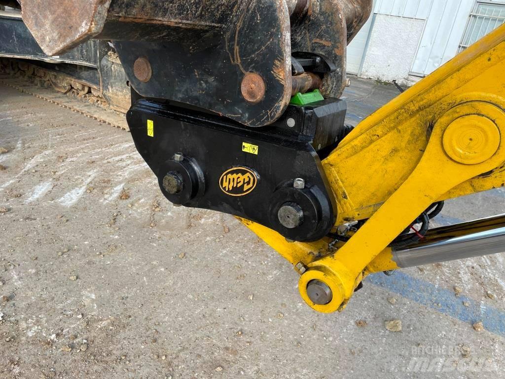 Komatsu PC240LC-11E0 履帶式 挖土機/掘鑿機/挖掘機