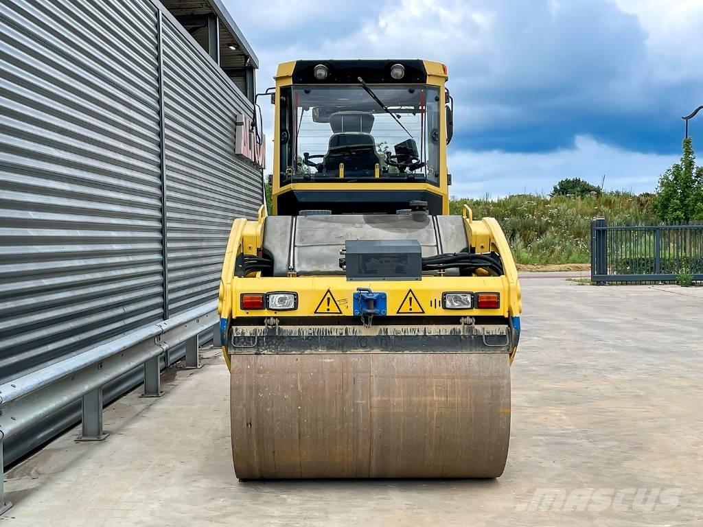 Bomag BW 154 AD-4 雙輪滾壓機