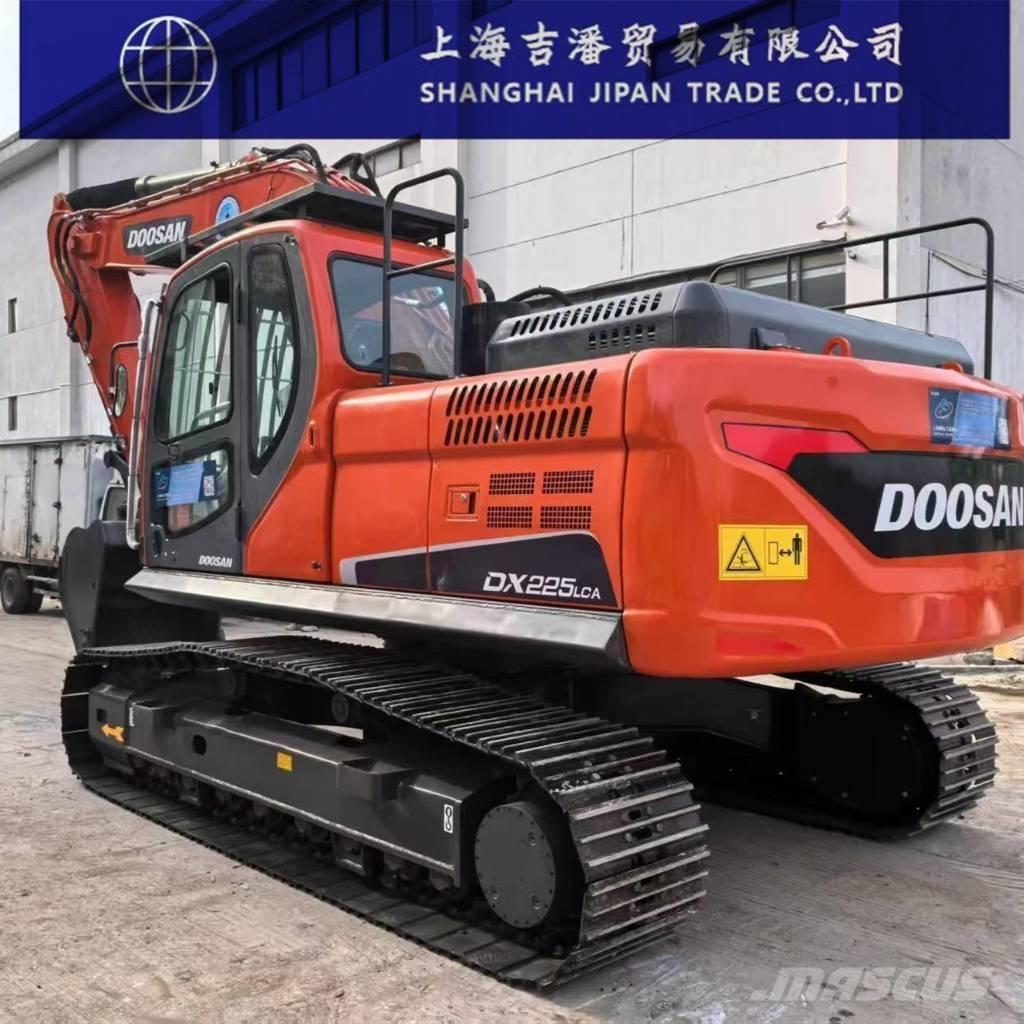 Doosan DX 225 履帶式 挖土機/掘鑿機/挖掘機