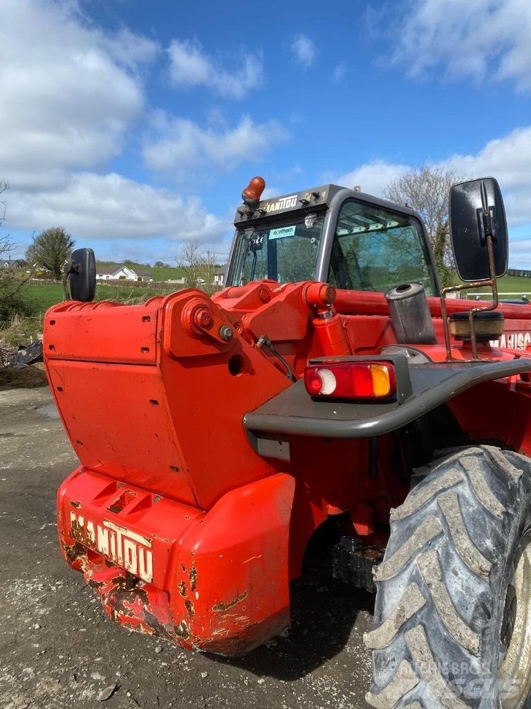 Manitou 1740 伸縮臂操作車