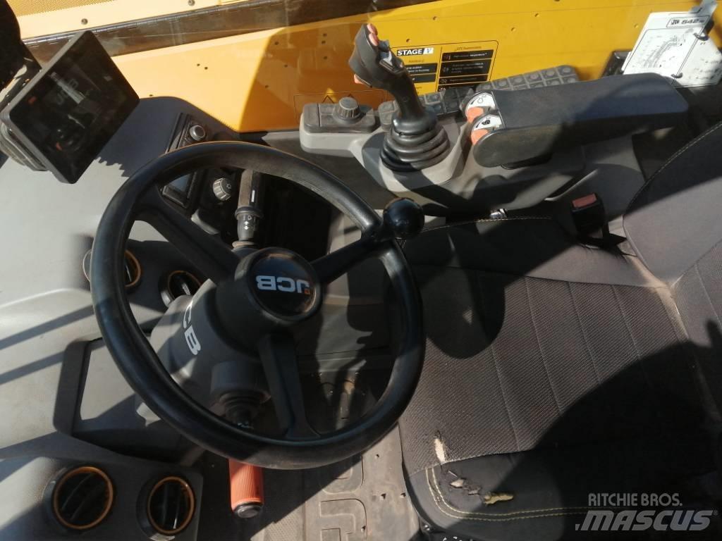 JCB 542-70 農業用伸縮臂裝載機