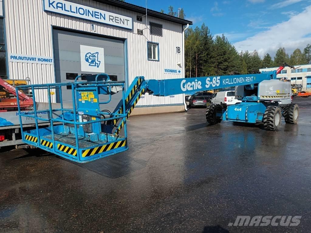 Genie S 85 曲臂高空作業車