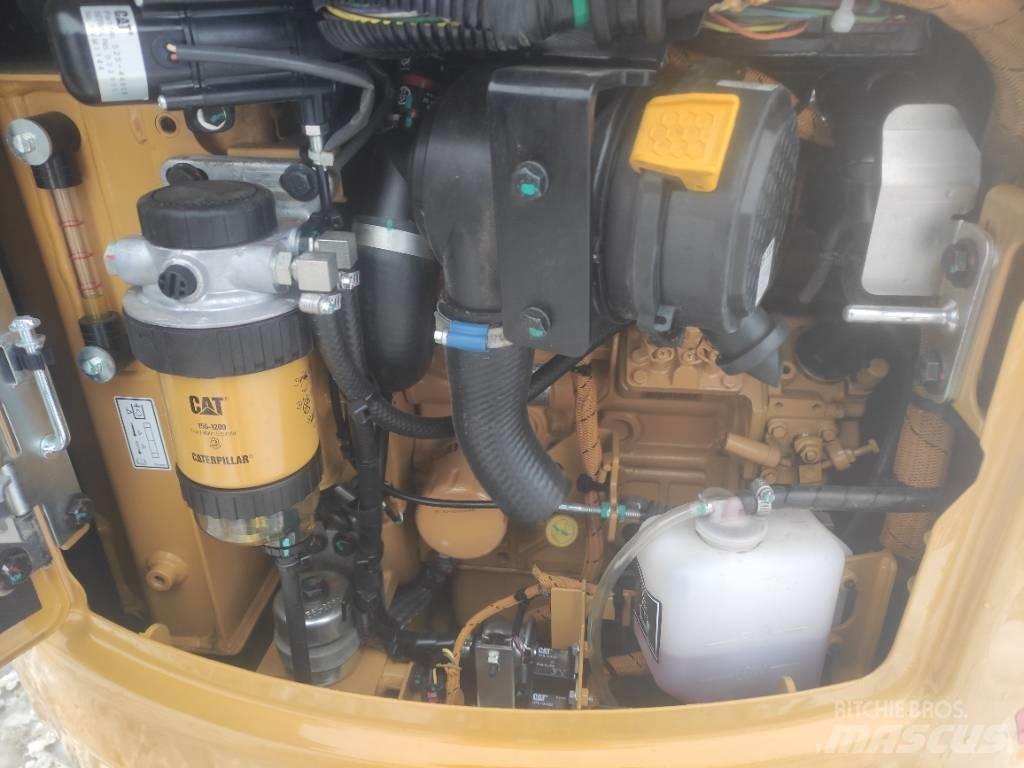 CAT 301.6 小型挖土機/掘鑿機<7t(小型挖掘機)