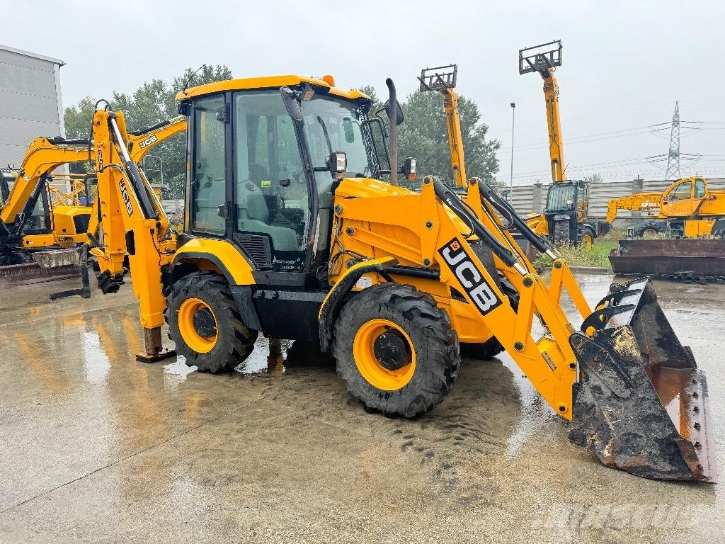 JCB 3 CX / compact 反鏟裝載機