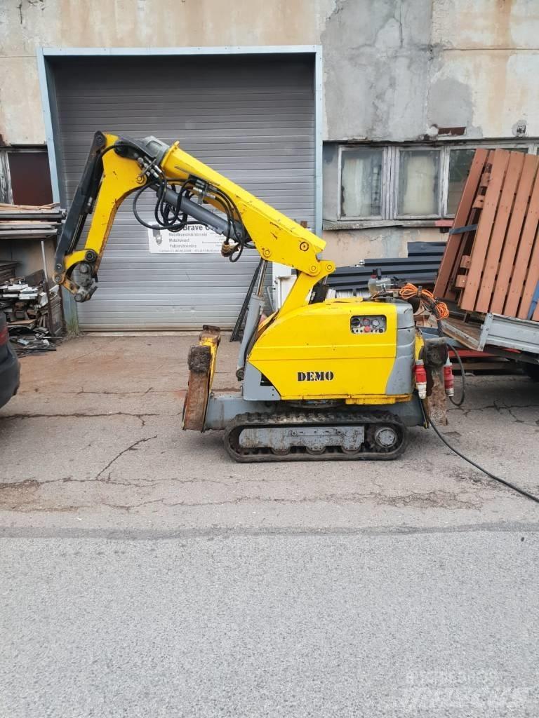 Brokk 180 拆卸式挖土機/掘鑿機/挖掘機