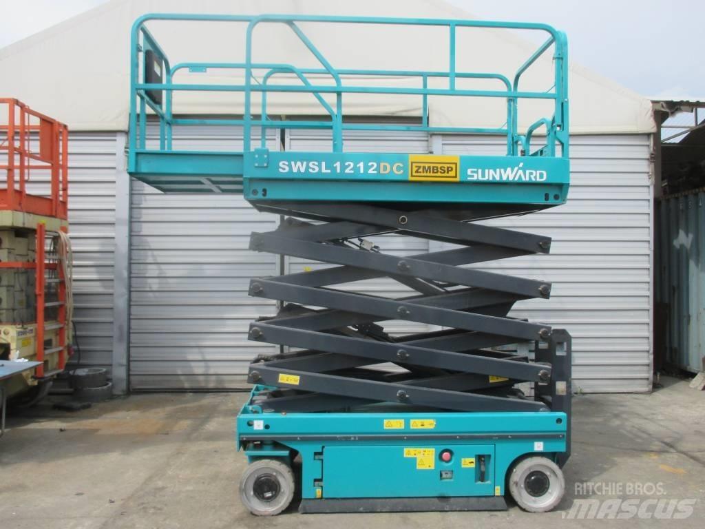 Sunward SWSL 1212 DC 剪式升降機