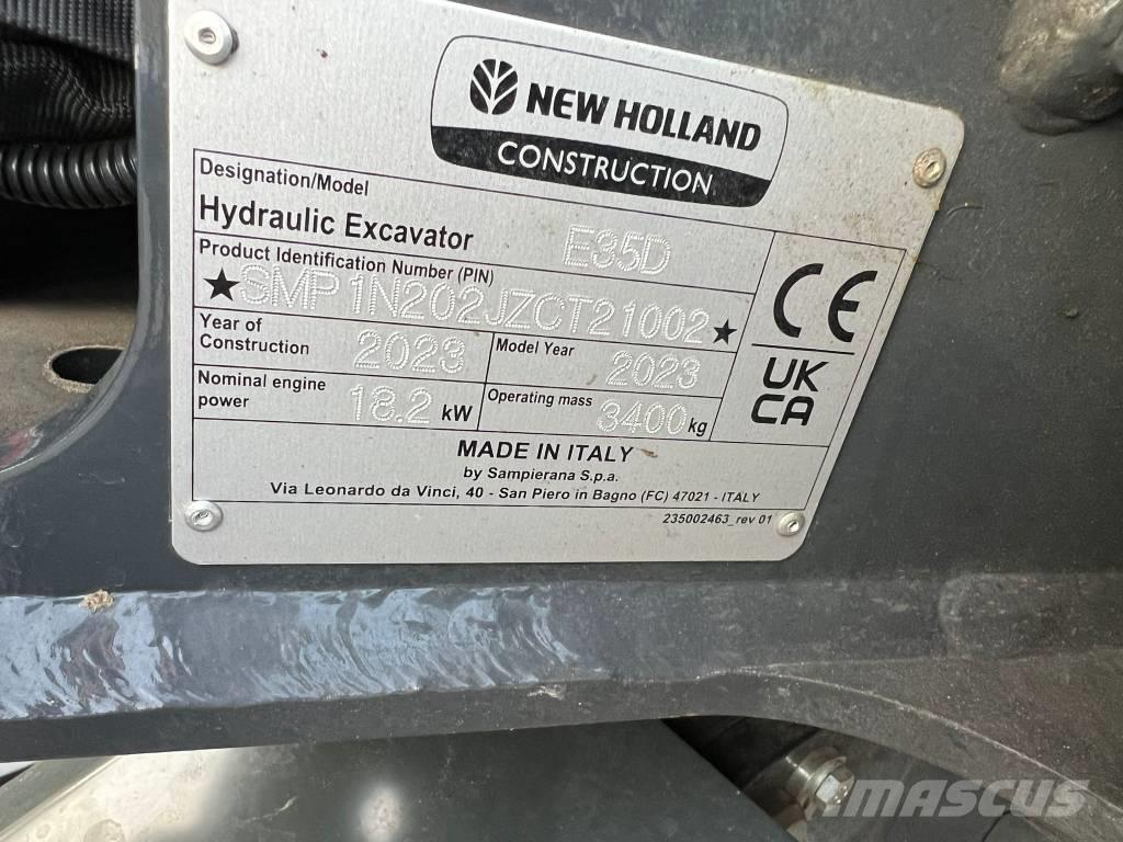 New Holland E 35 D 小型挖土機/掘鑿機<7t(小型挖掘機)