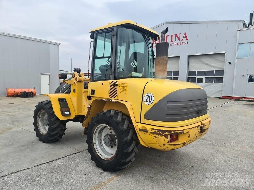 Volvo L 40 B 輪胎式裝載機