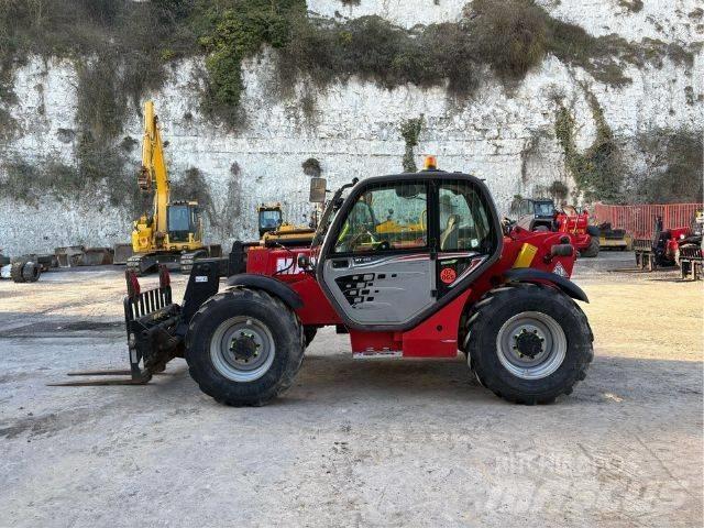 Manitou MT 932 伸縮臂操作車
