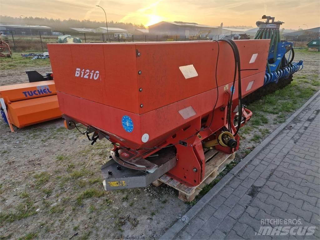 Rauch ALPHA 1132 R 礦物撒布機