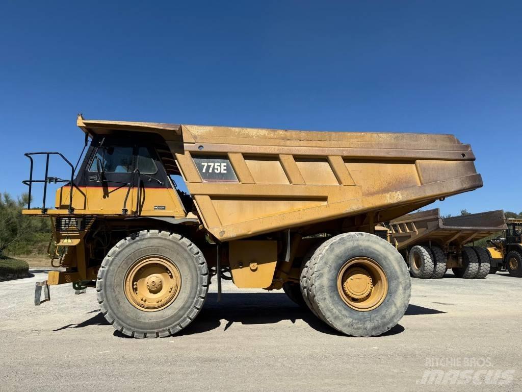 CAT 775 E 剛性傾卸卡車