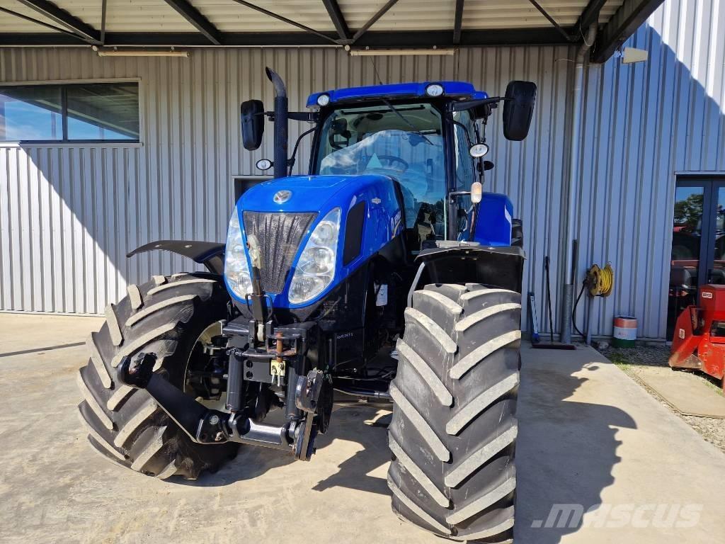 New Holland T 7.235 曳引機