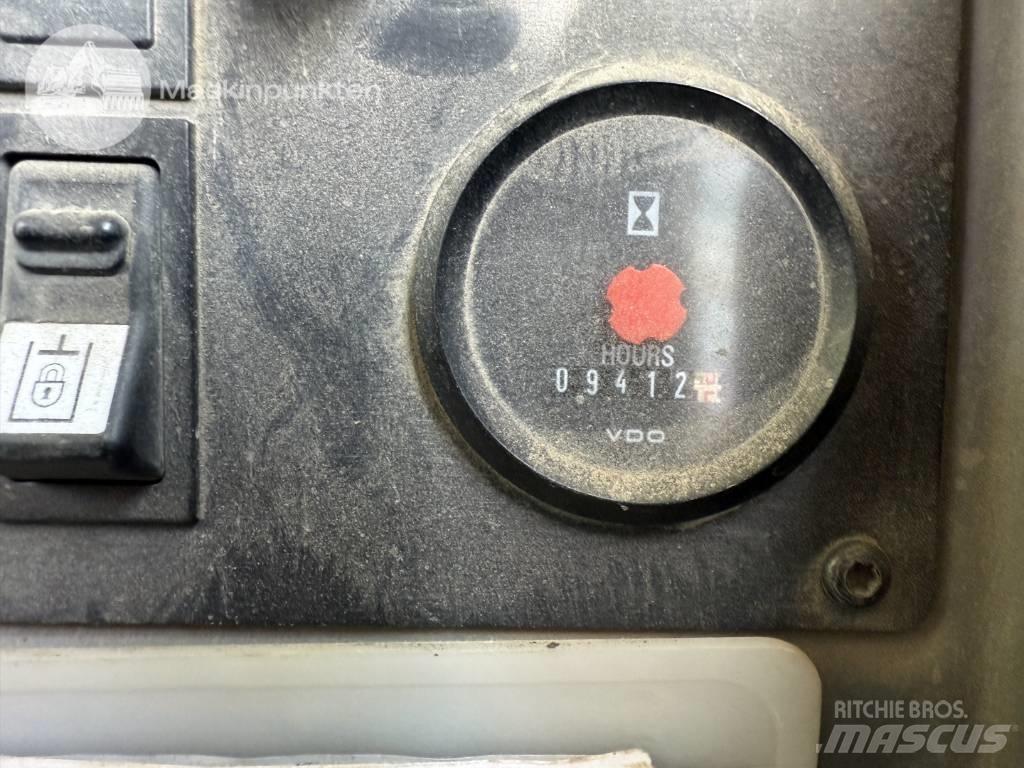 Volvo L 120 輪胎式裝載機