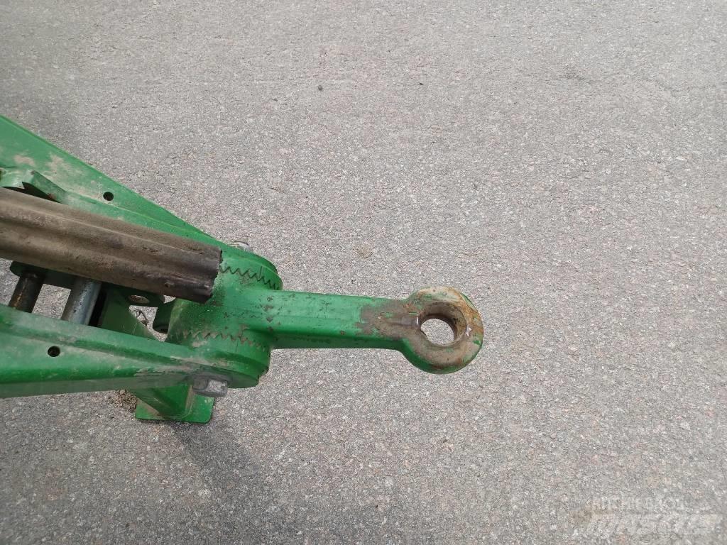 McHale Fusion 3 圓型牧草打包機