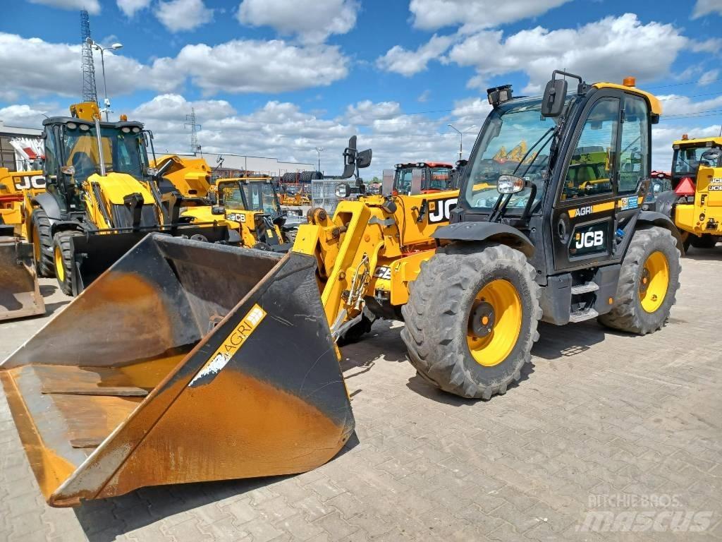 JCB 542-70 Agri 伸縮臂操作車