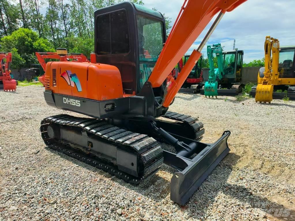 Doosan DH 55 小型挖土機/掘鑿機<7t(小型挖掘機)