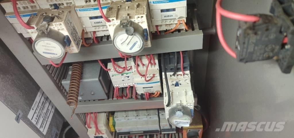 Potain MD365B 塔式起重機