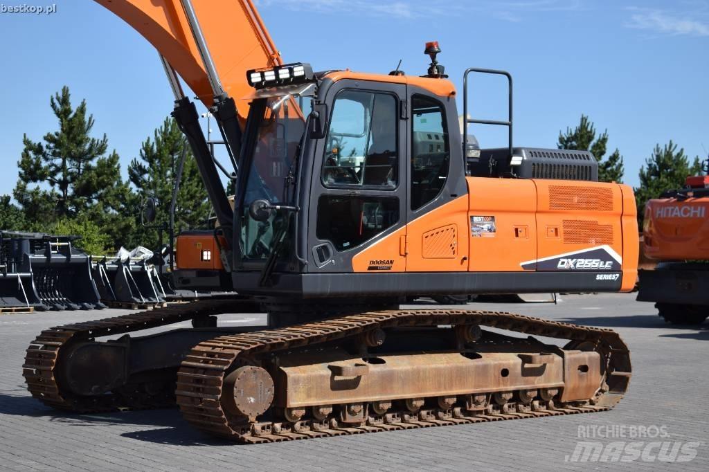 Doosan DX 255 LC-7 履帶式 挖土機/掘鑿機/挖掘機