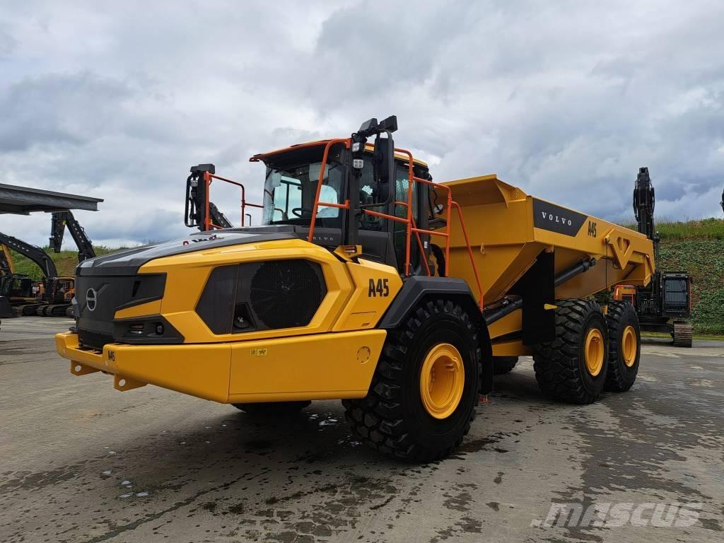 Volvo A 45 鉸接式起吊車