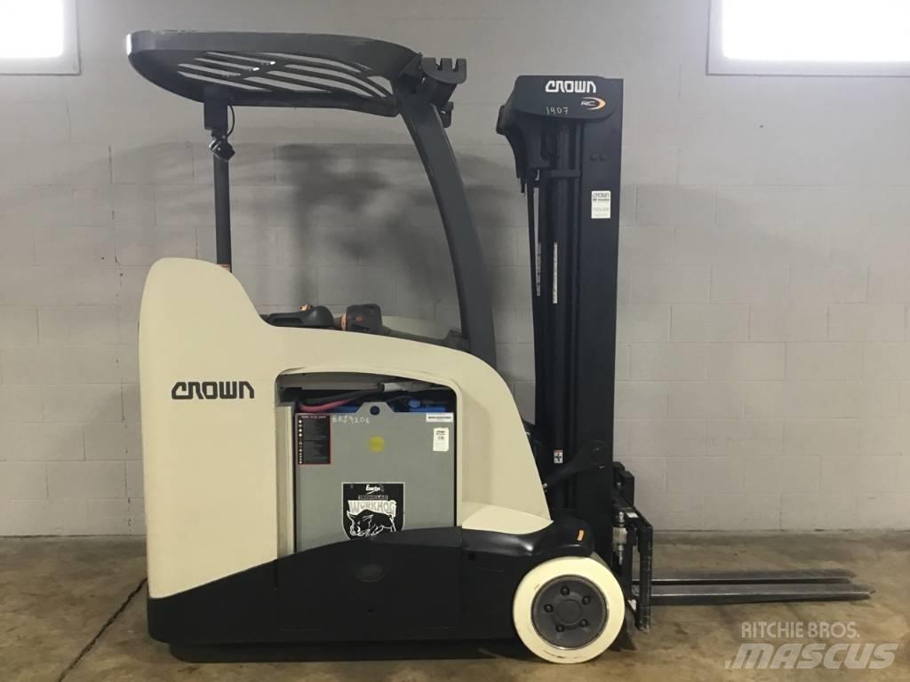 Crown RC5555-40 自走式堆積機