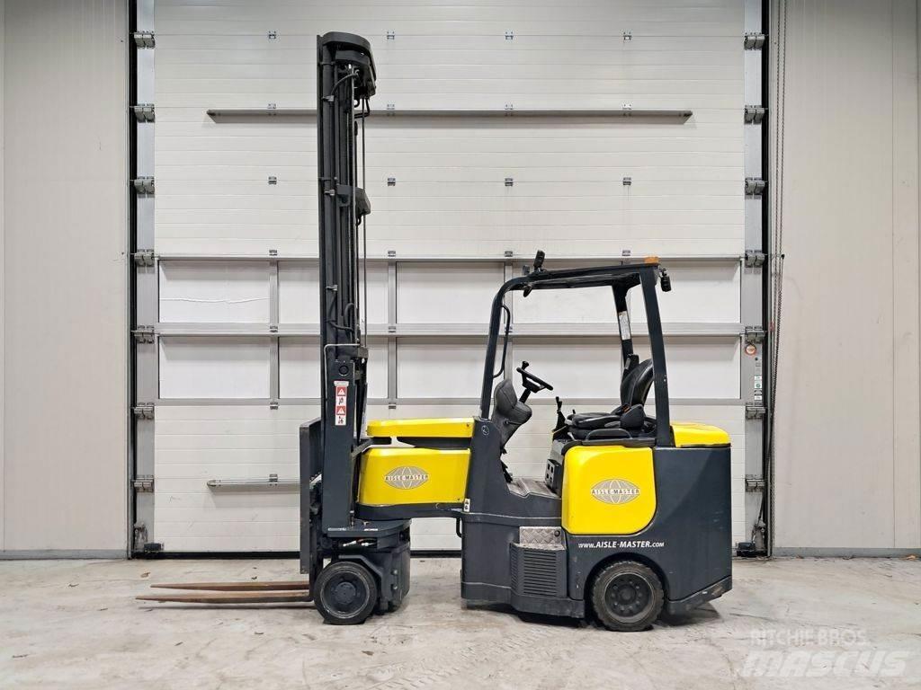 Aisle-Master 20SHE 電動堆高機