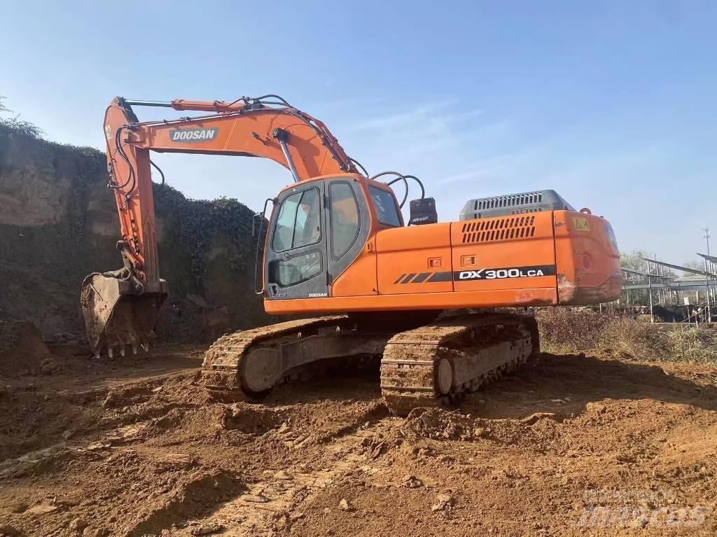 Doosan DX 300 LC 履帶式 挖土機/掘鑿機/挖掘機