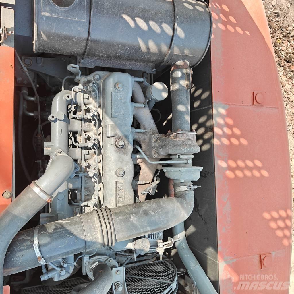Hitachi 200-5G 履帶式 挖土機/掘鑿機/挖掘機