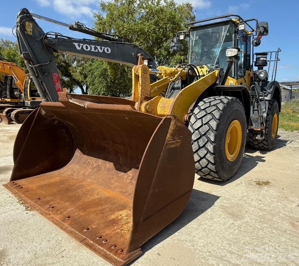 Komatsu WA 380-8 輪胎式裝載機