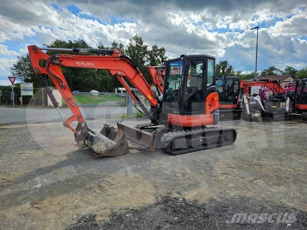 Kubota U 48-4 小型挖土機/掘鑿機<7t(小型挖掘機)