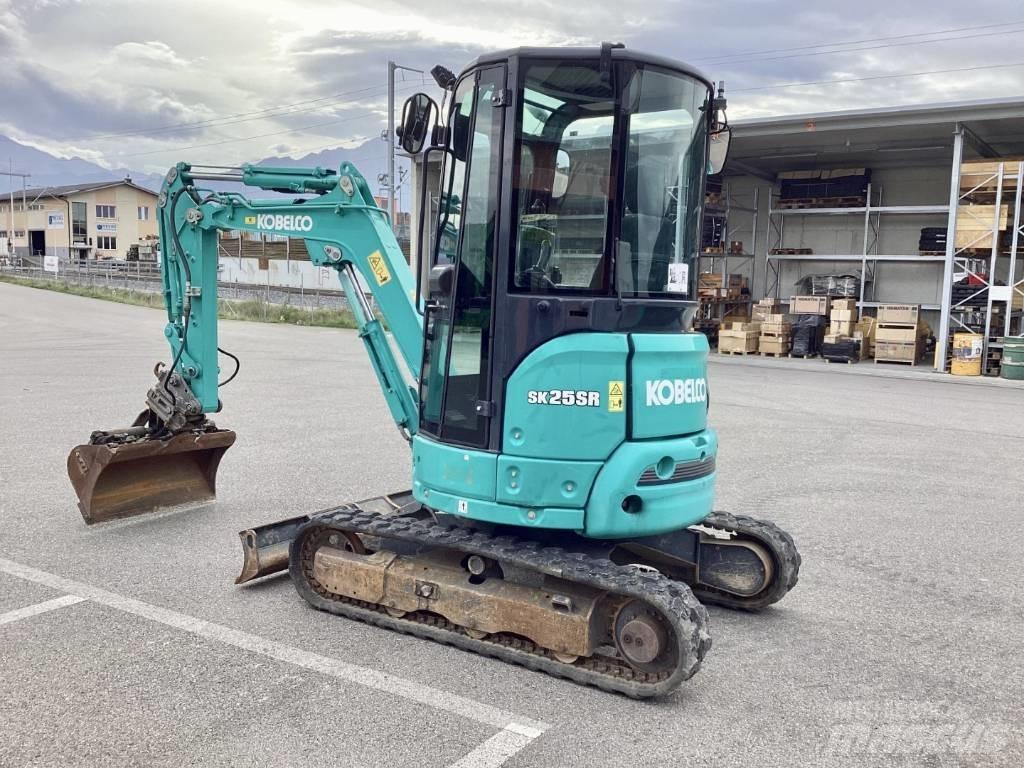 Kobelco SK25SR-6 小型挖土機/掘鑿機<7t(小型挖掘機)