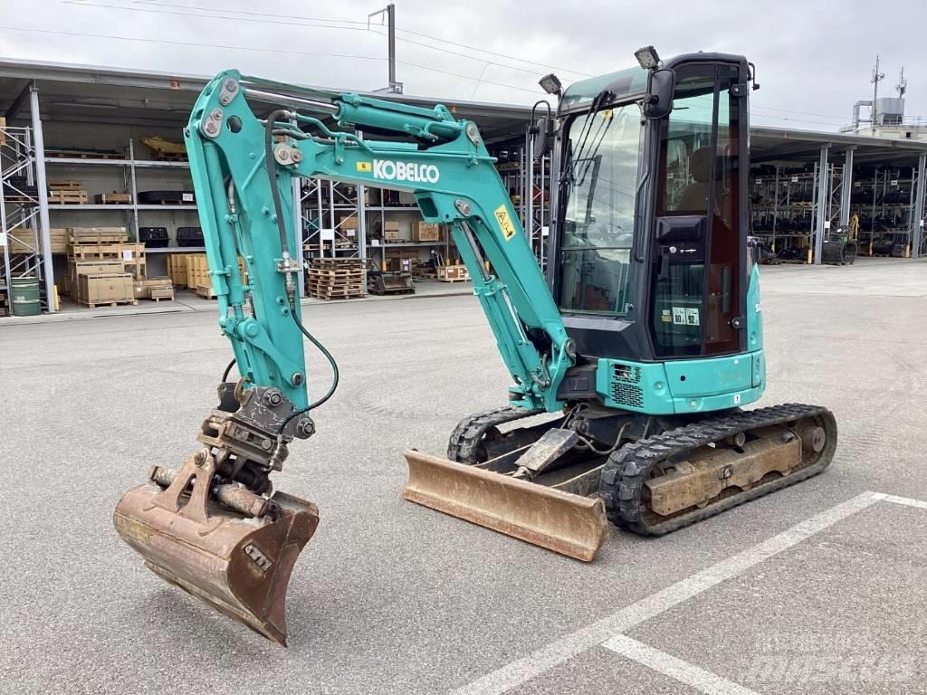 Kobelco SK25SR-6 小型挖土機/掘鑿機<7t(小型挖掘機)