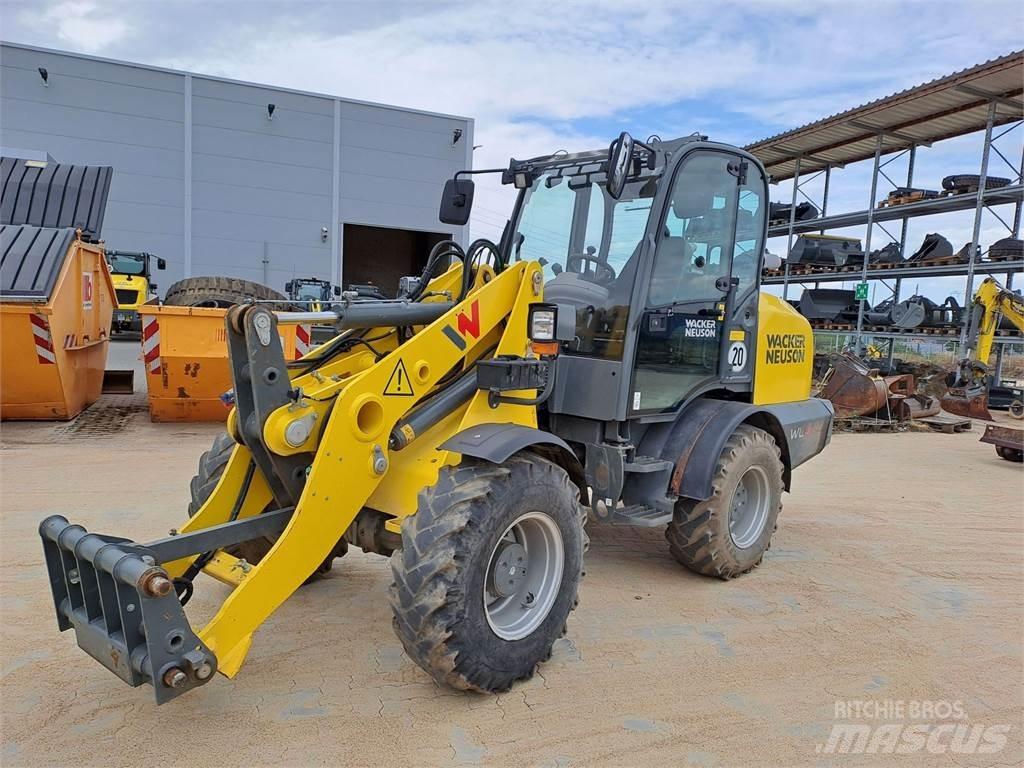 Wacker Neuson WL60 輪胎式裝載機