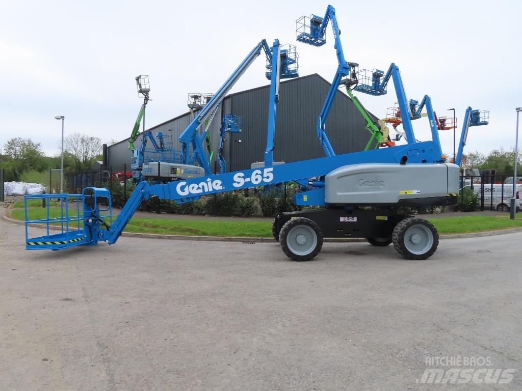 Genie S 65 伸縮臂高空作業車