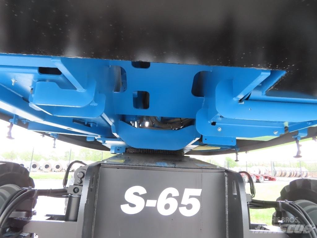 Genie S 65 伸縮臂高空作業車