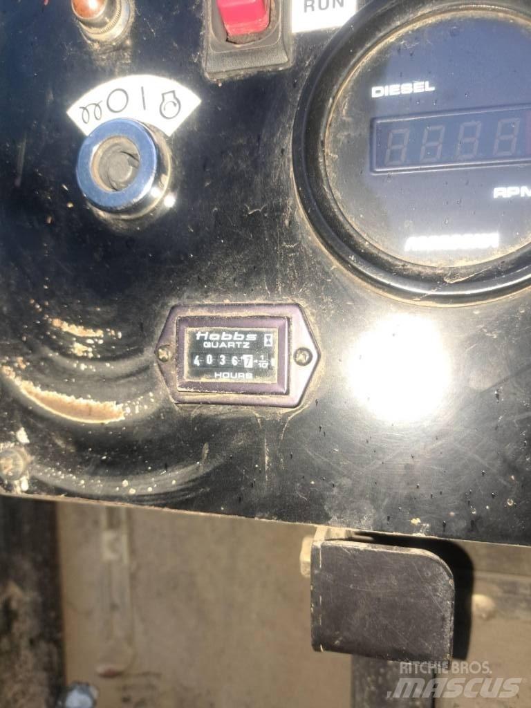 Morooka MST 1500 V D 履帶式傾卸車/翻斗車