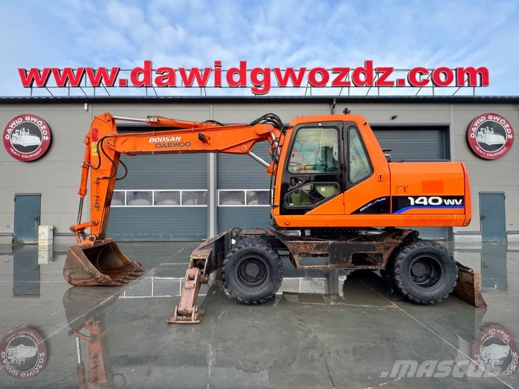 Doosan SOLAR 140W-V 旋轉式挖土機/掘鑿機/挖掘機