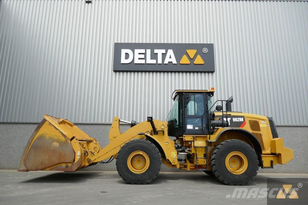 CAT 962M 輪胎式裝載機